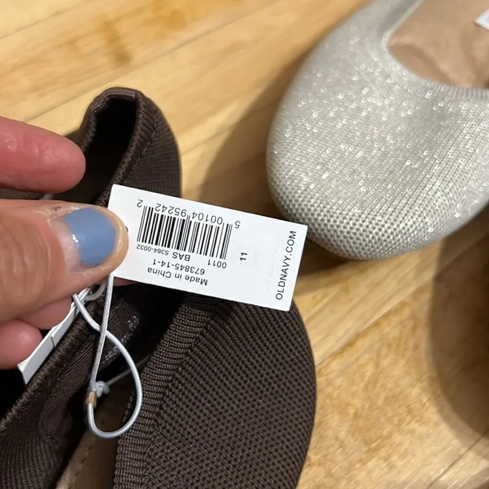 Old Navy woven flats, size 11. - Picture 2 of 5